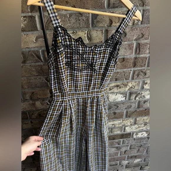 By Anthropologie Embroidered Plaid Jumpsuit Size 0 - Picture 7 of 12